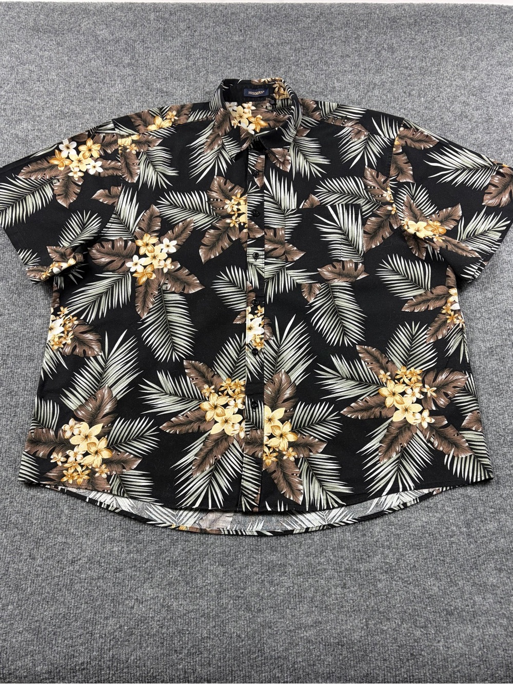 Vintage Hisdern Men's Floral Tropical Hawaiian Short Sleeve Shirt | Black 2XL